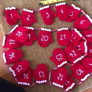 Mittens Christmas Advent Calendar
